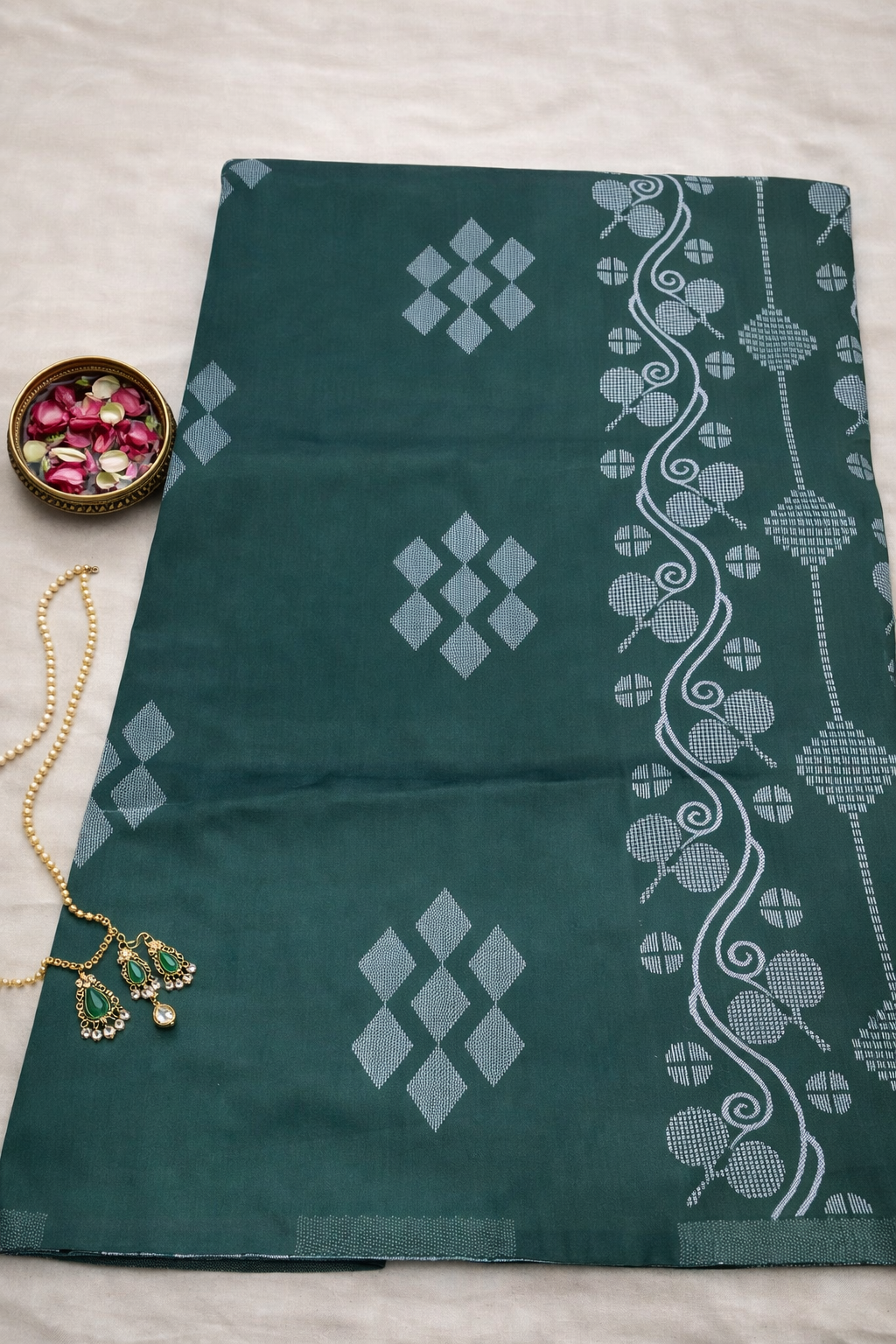 SAR-FC-DARK-GRN-001|| FC DARK-GRN Saree