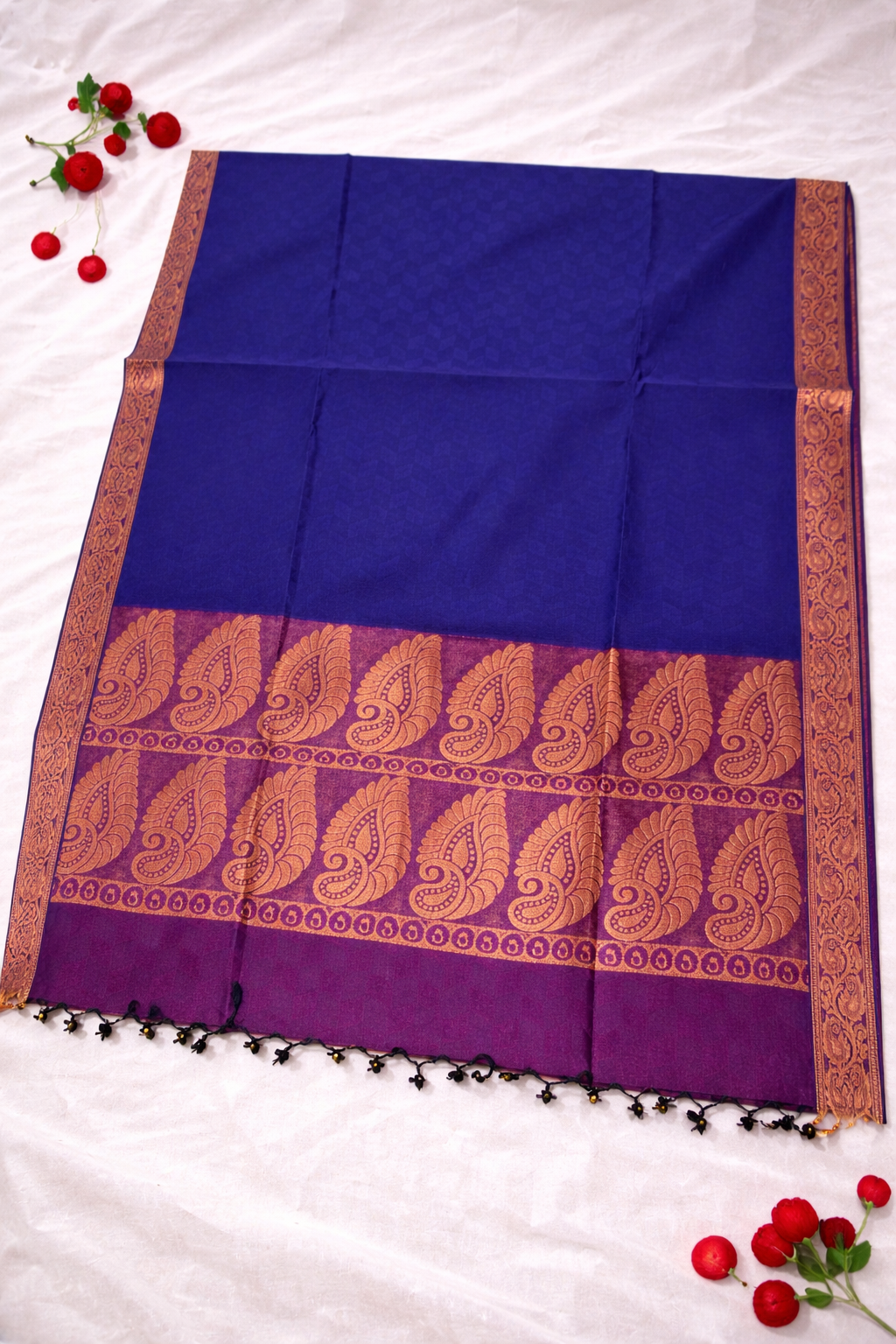 SAR-COT-DRK-BLU-VLT-001||COT DRK BLU VLT Saree
