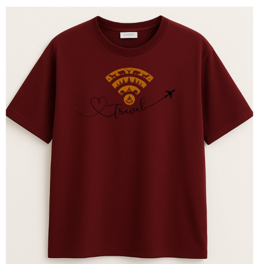 Travel Freak – Minimal Travel-Inspired T-Shirt